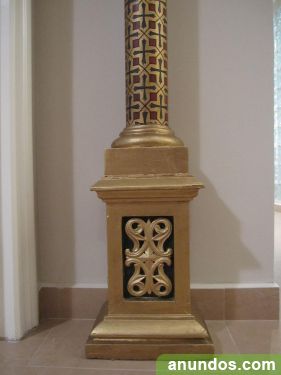 COLUMNAS DE MADERA MUY ANTIGUAS Y DECORATIVAS. - Gandia