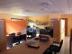 Nave Comercial con Oficinas 570 m2 en Aljarafe - Foto 4