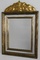 Espejo de latón viejo con copete - Foto 1