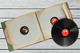 Antiguo album de discos la voz de su amo