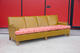 Antiguo sofá de cuatro plazas - Foto 1