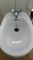 Bidet con grifo