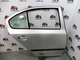 Puerta trasera derecha de skoda 