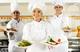 Hotel and restaurant workers needed urgently to live and work in - Foto 15