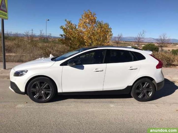 Brugt Volvo V40 Cross Country 