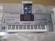 Venta nuevo yamaha tyros 5 teclado €1800